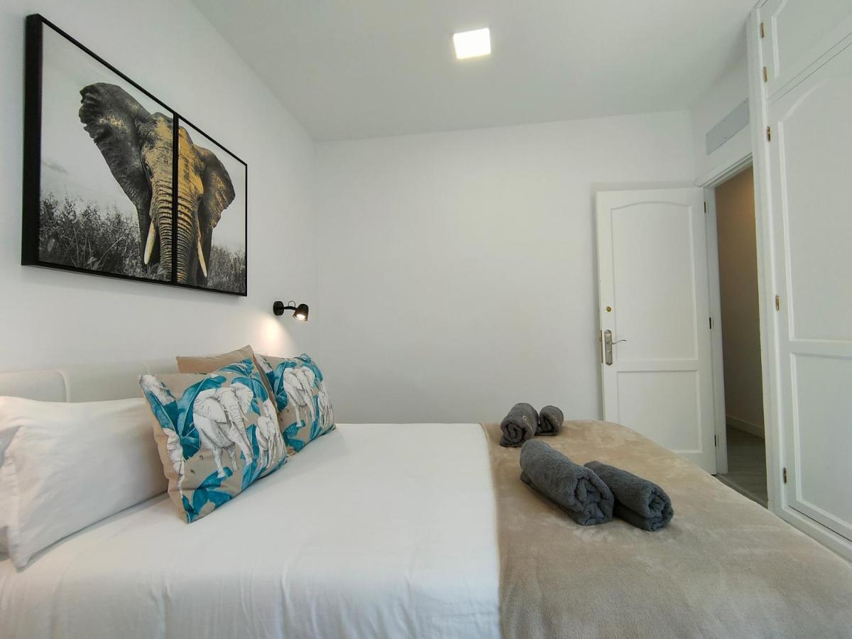 Canarian Holiday Home - Yumbo Luxury Apartment Маспаломас Екстериор снимка