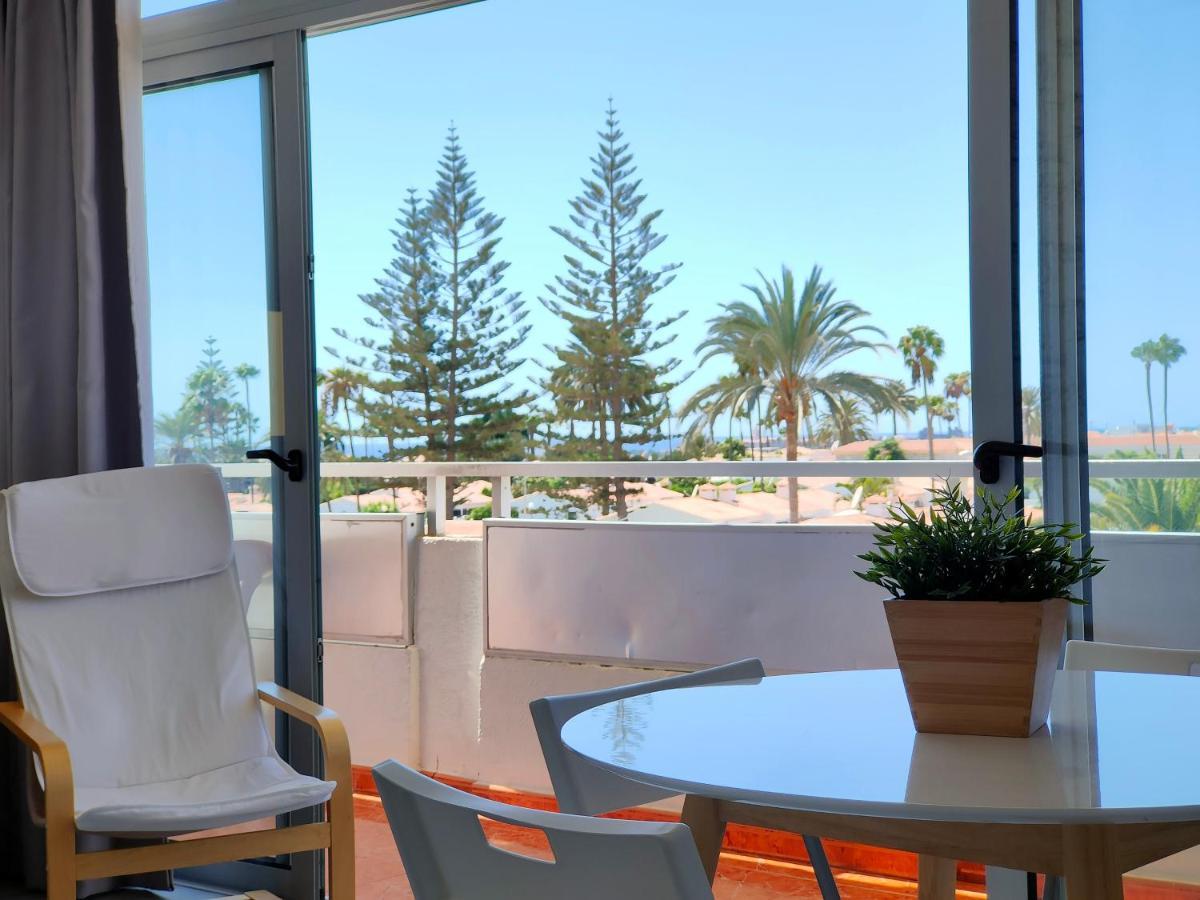 Canarian Holiday Home - Yumbo Luxury Apartment Маспаломас Екстериор снимка
