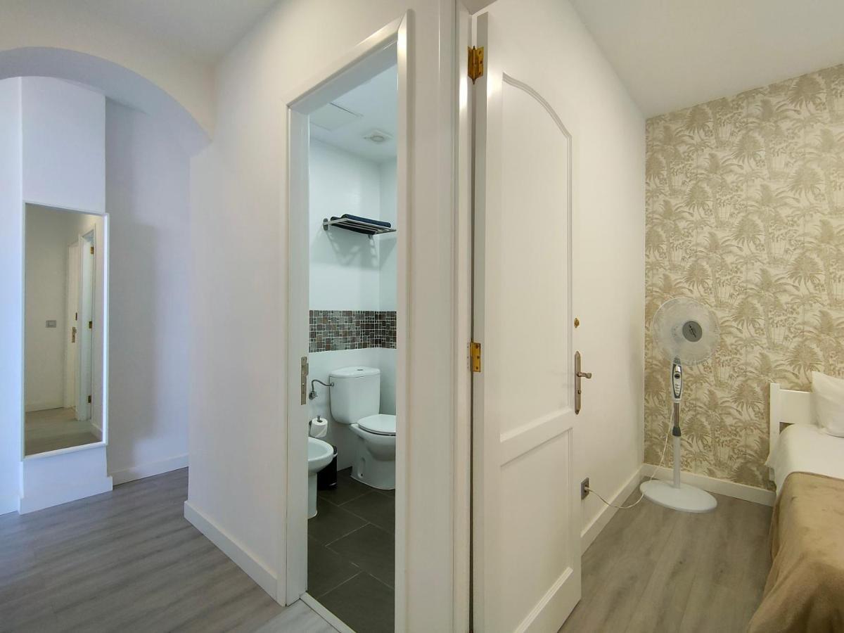 Canarian Holiday Home - Yumbo Luxury Apartment Маспаломас Екстериор снимка
